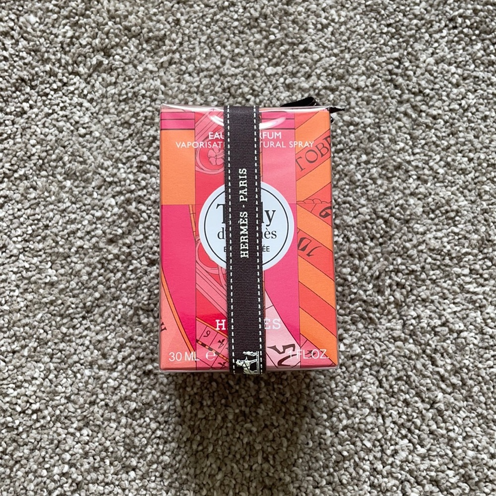 Twilly d’hermes 30ml, eau poivrée, with Hermès ribbon